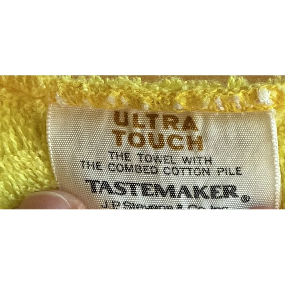 VTGTastemaker Ultra Touch Yellow Solid Textured Towel Set2pc HandTowel/Washcloth